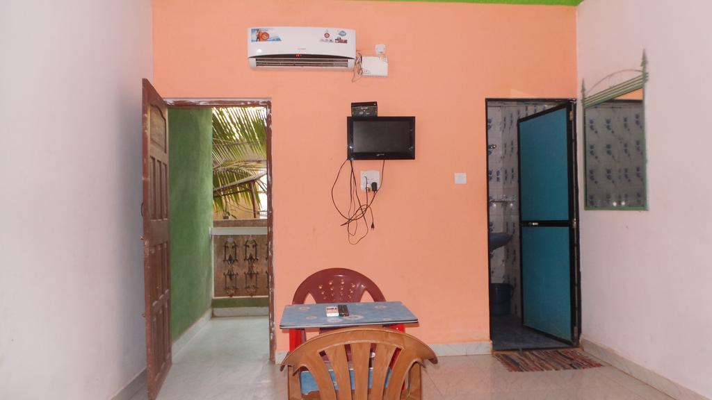 J.S Holiday Guest House Calangute Zewnętrze zdjęcie