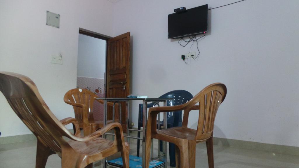 J.S Holiday Guest House Calangute Zewnętrze zdjęcie